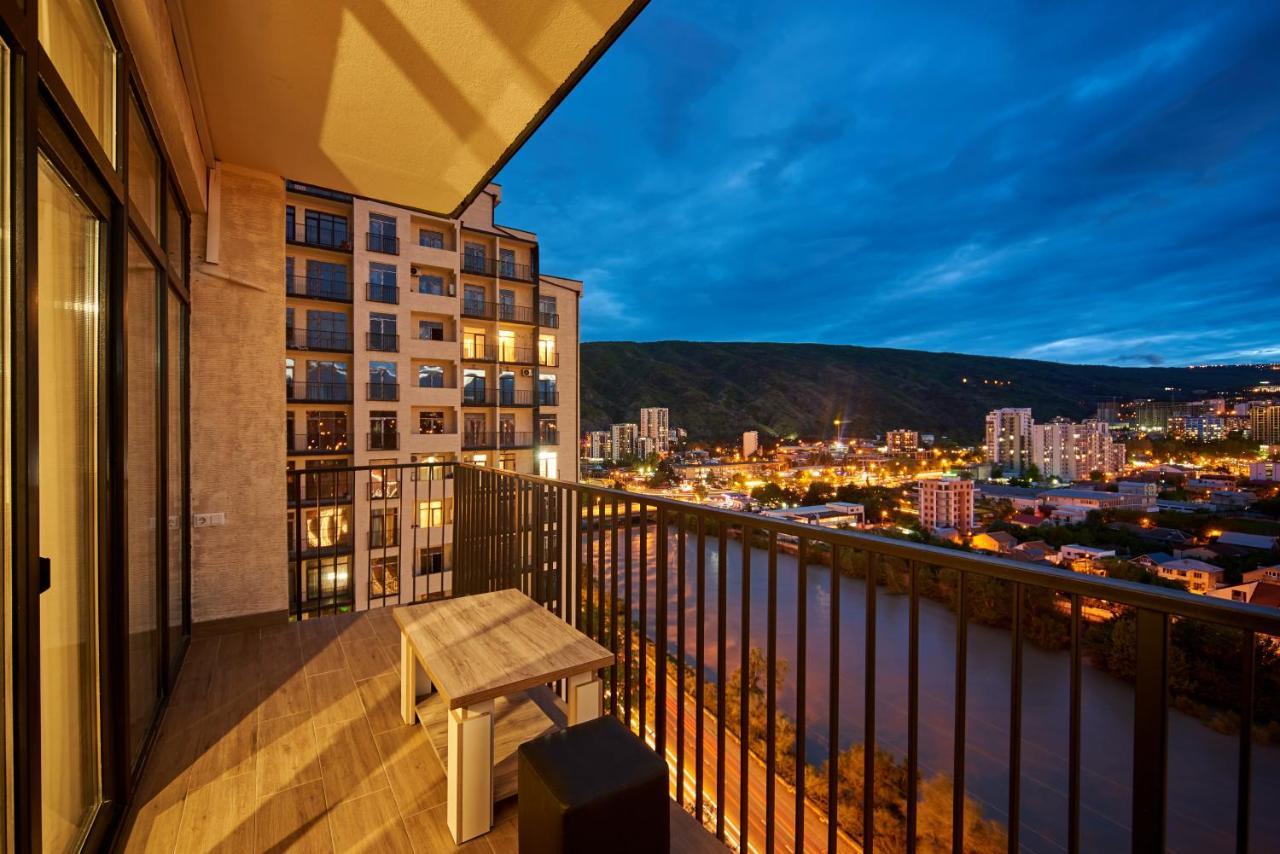 Apartment By The River Tbilisi Exterior foto
